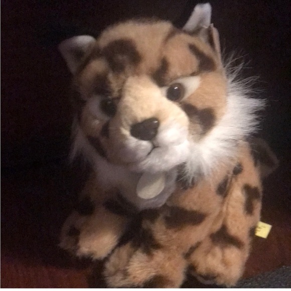 ***- Plushie -Stuffed Lynx - Picture 2 of 8